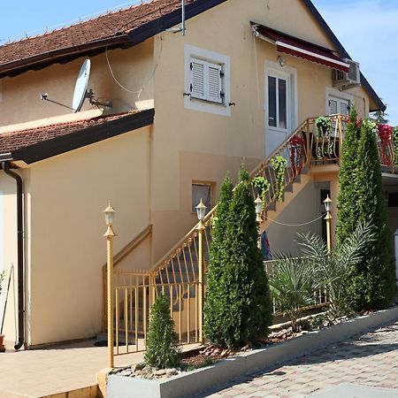 Amore House With Apartment Umag Extérieur photo