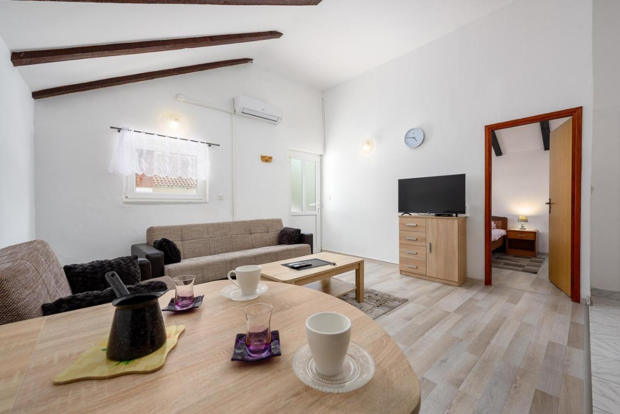 Amore House With Apartment Umag Extérieur photo