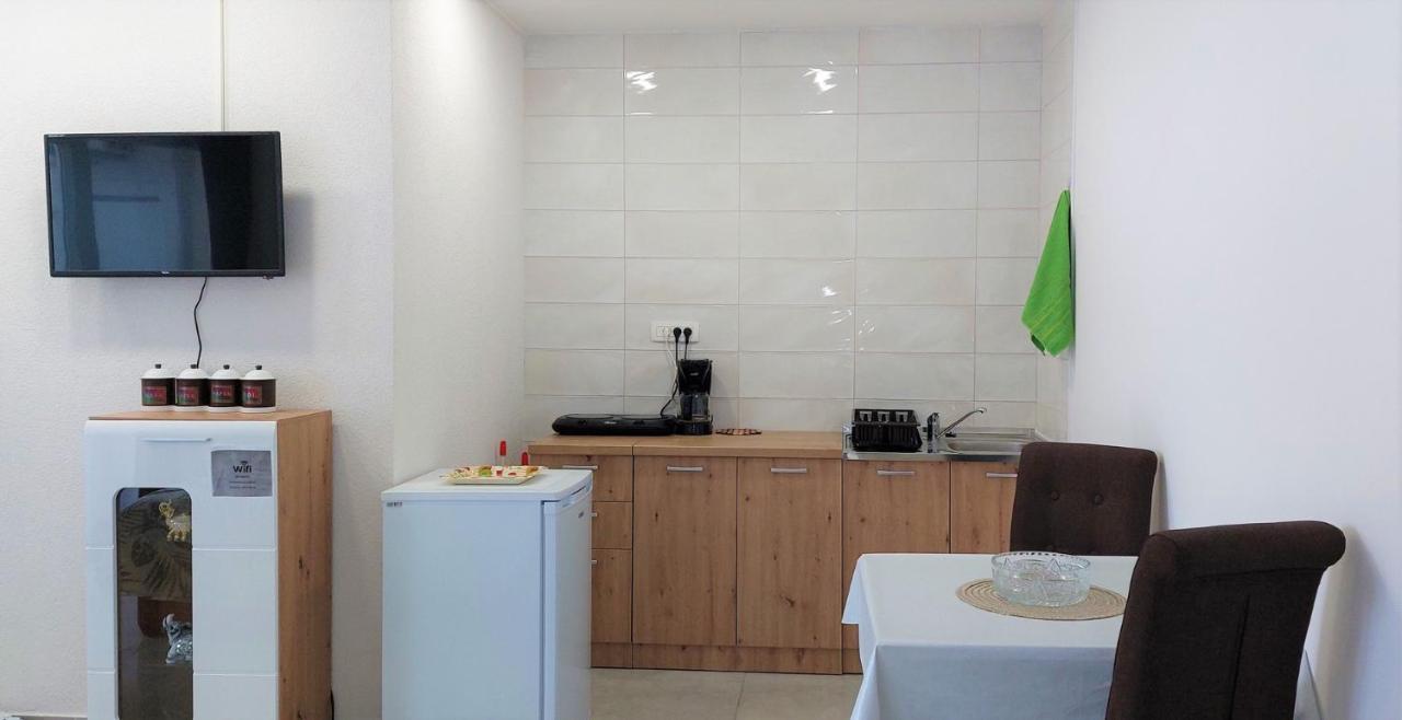 Amore House With Apartment Umag Extérieur photo