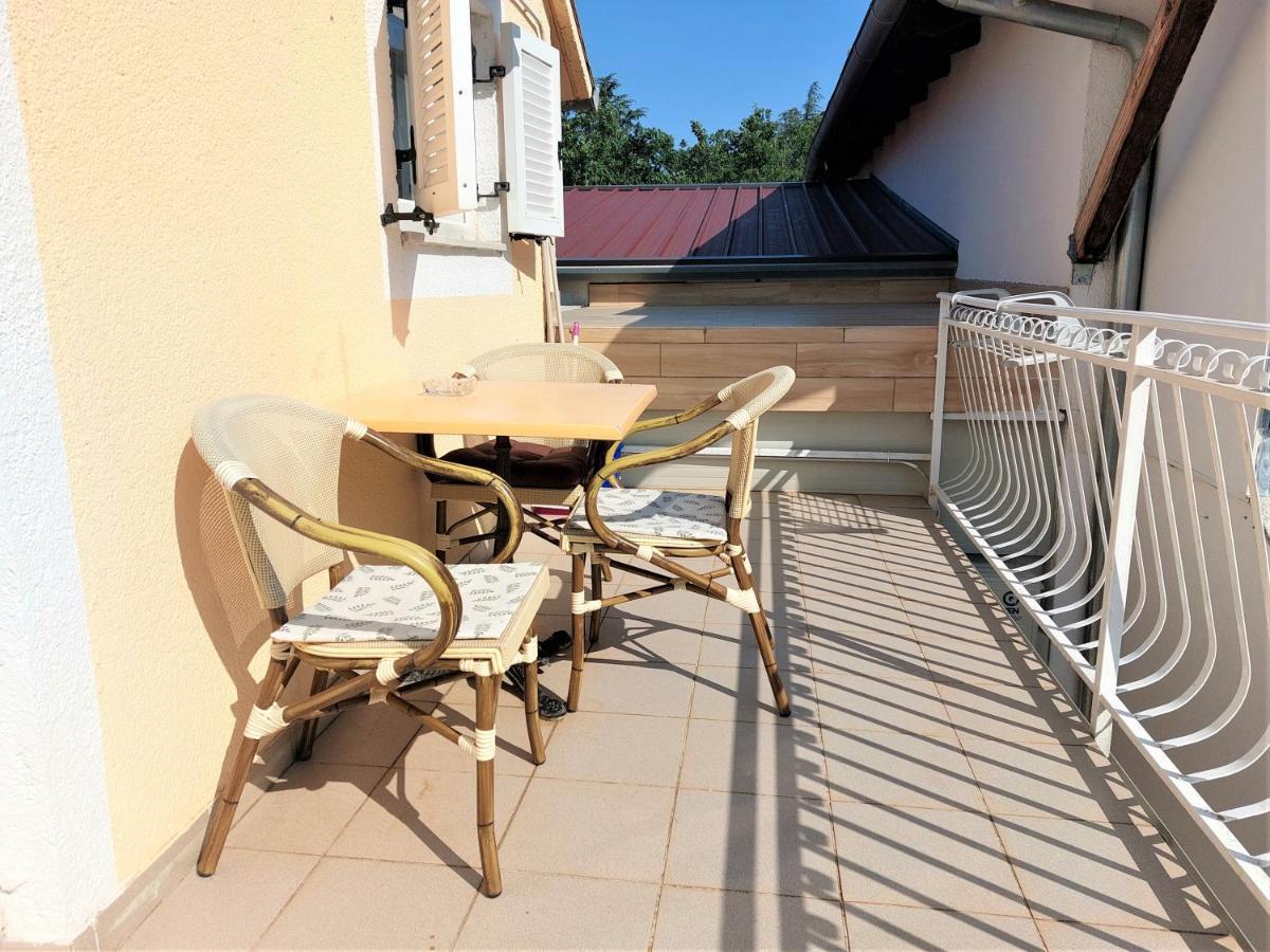 Amore House With Apartment Umag Extérieur photo