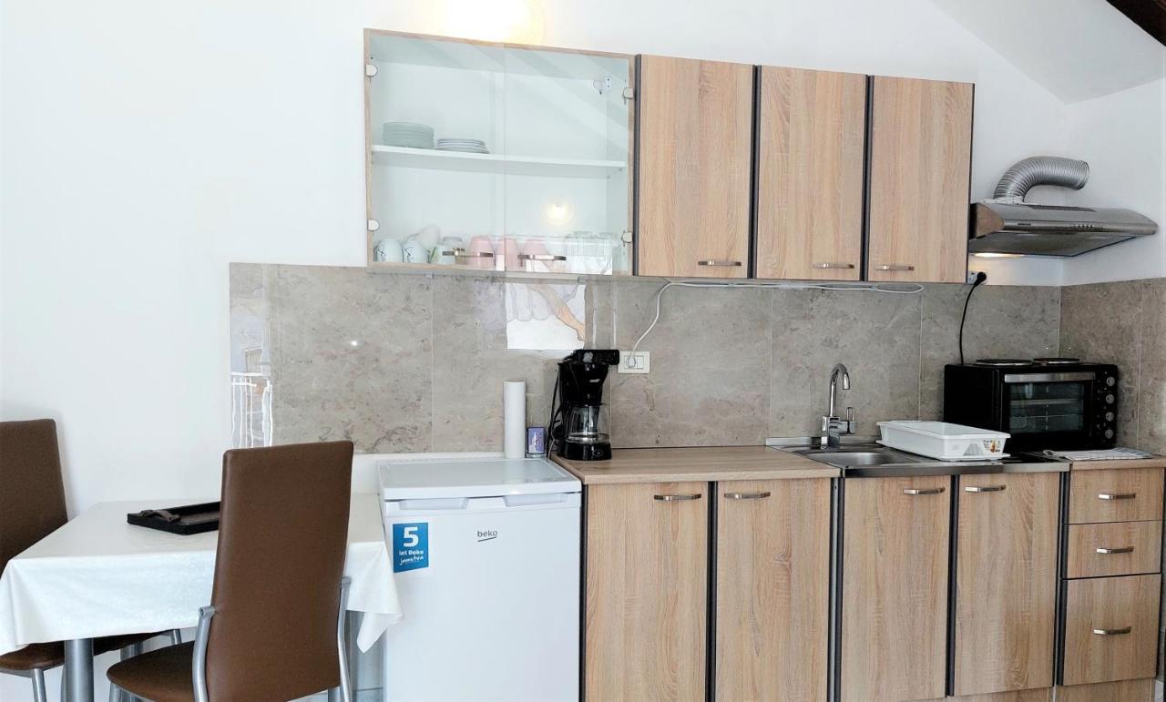 Amore House With Apartment Umag Extérieur photo