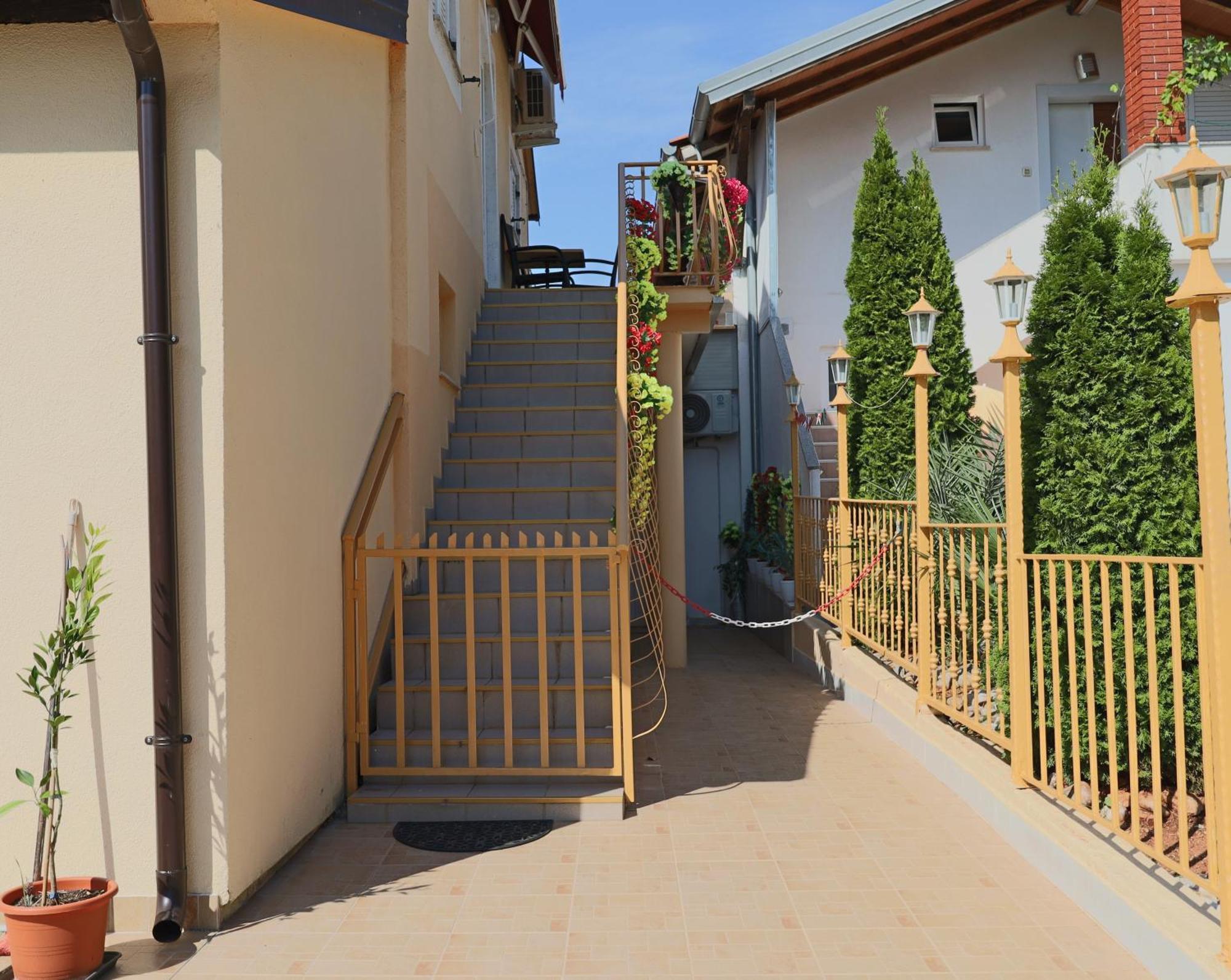 Amore House With Apartment Umag Extérieur photo